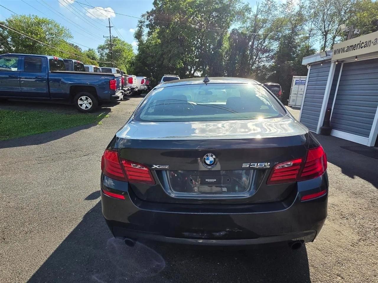 BMW 5-Series 535i xDrive 2013