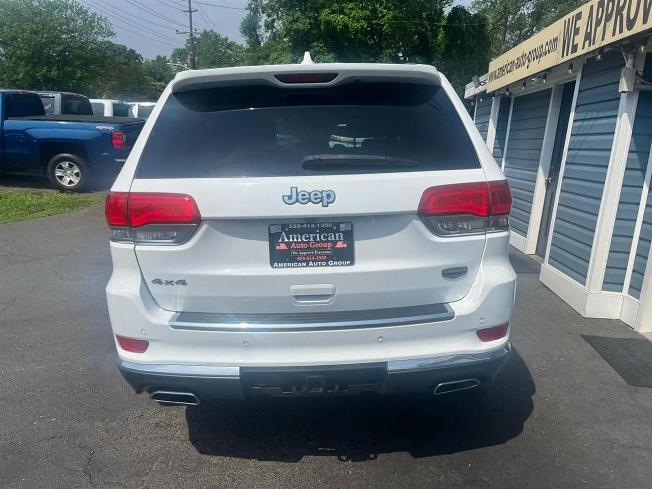 Jeep Grand Cherokee Summit 4WD 2014