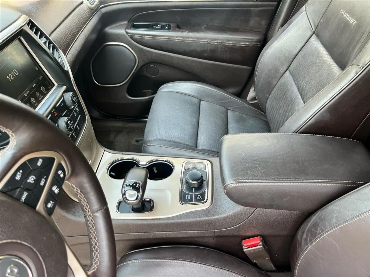 Jeep Grand Cherokee Summit 4WD 2014