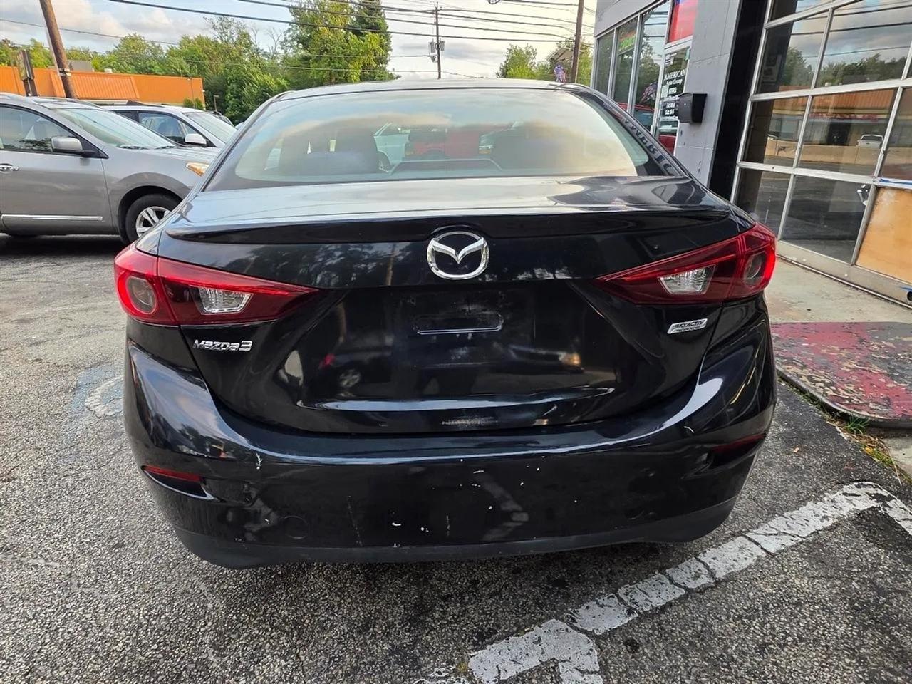 Mazda MAZDA3 i Touring AT 4-Door 2014