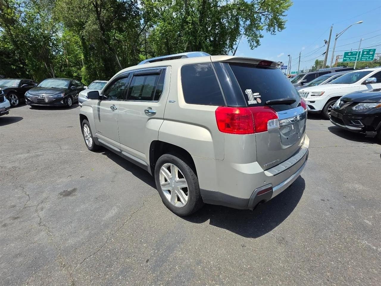 GMC Terrain SLT2 AWD 2011
