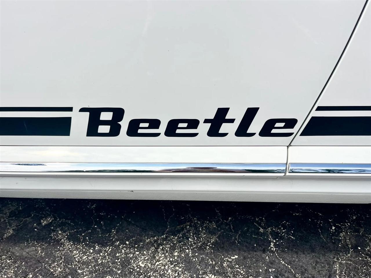 Volkswagen Beetle 2.5L Convertible 2014