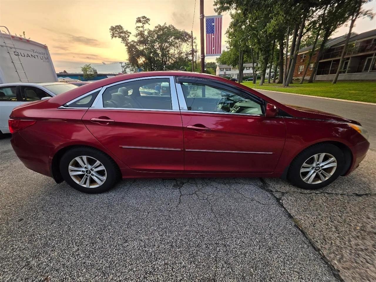Hyundai Sonata GLS 2013