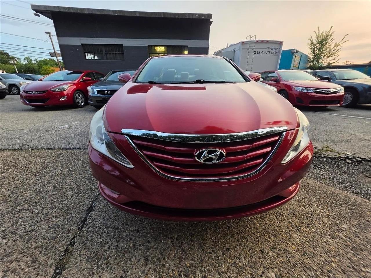 Hyundai Sonata GLS 2013