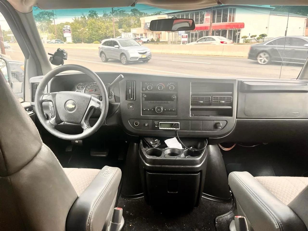Chevrolet Express LS 3500 Extended 2008