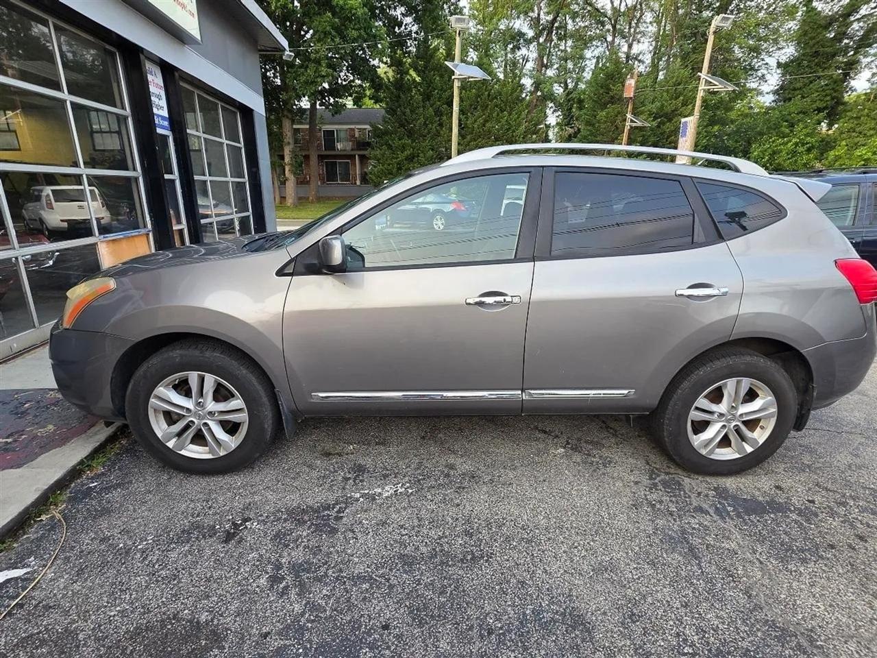 Nissan Rogue SV AWD 2013
