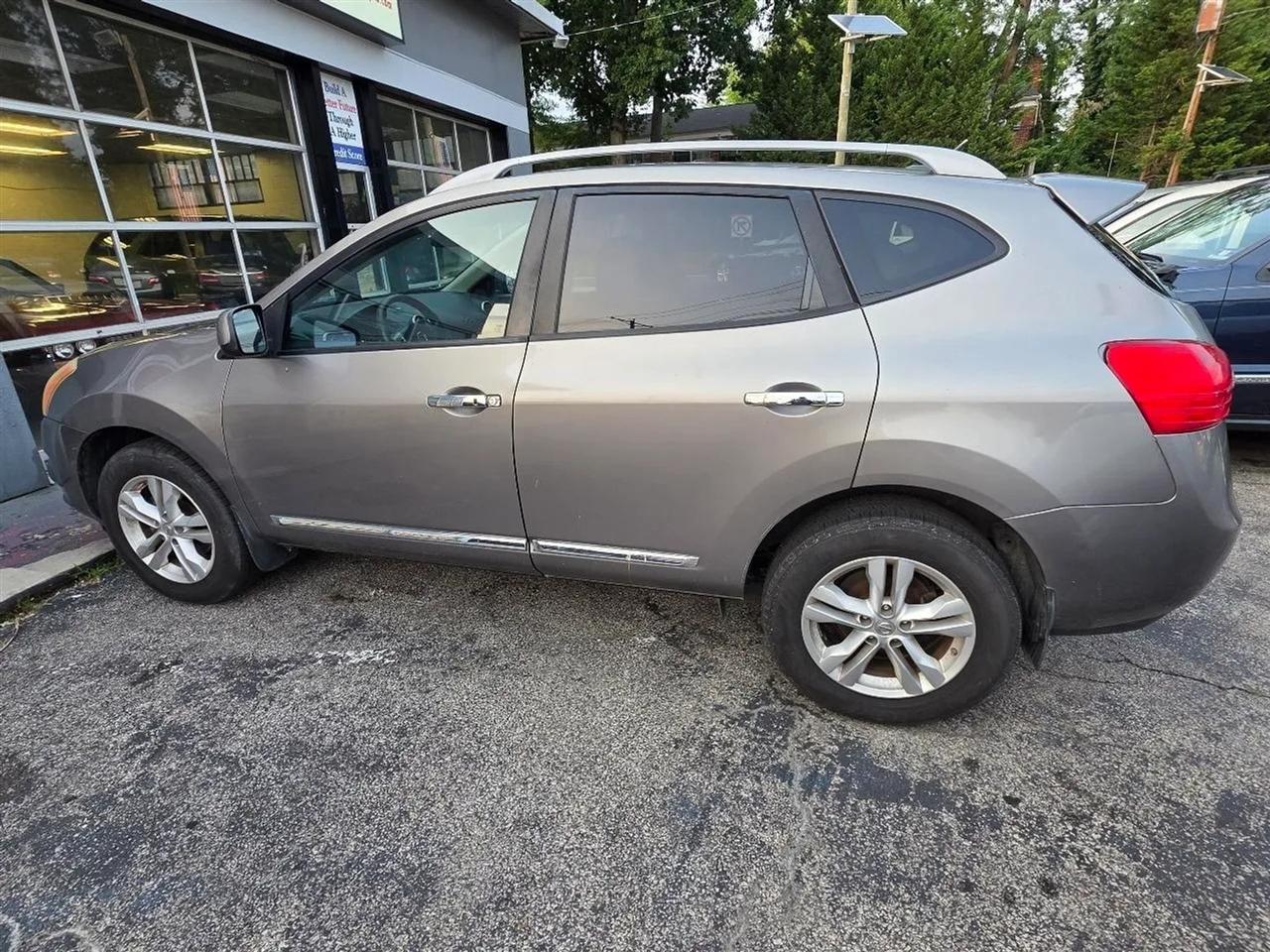 Nissan Rogue SV AWD 2013