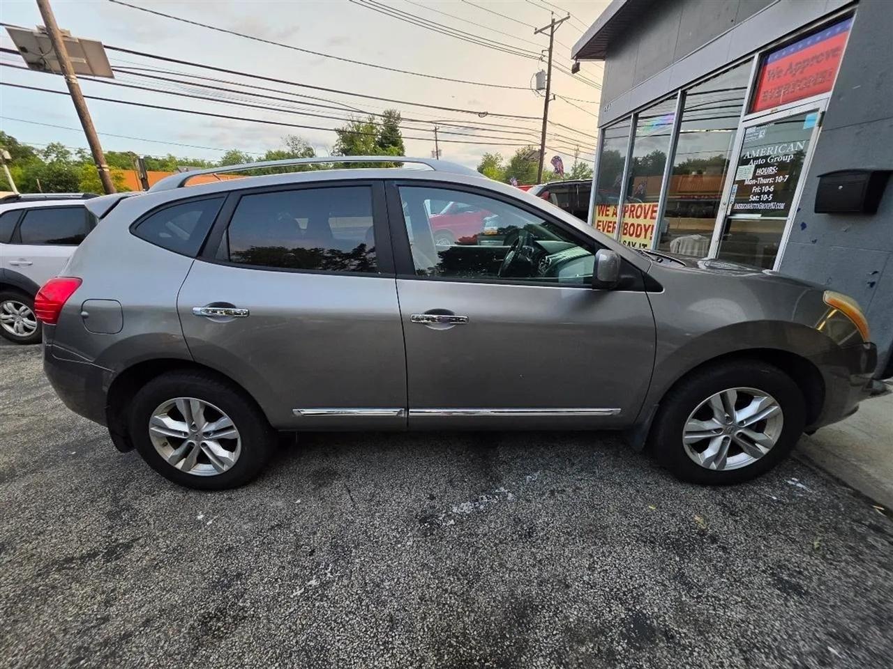Nissan Rogue SV AWD 2013