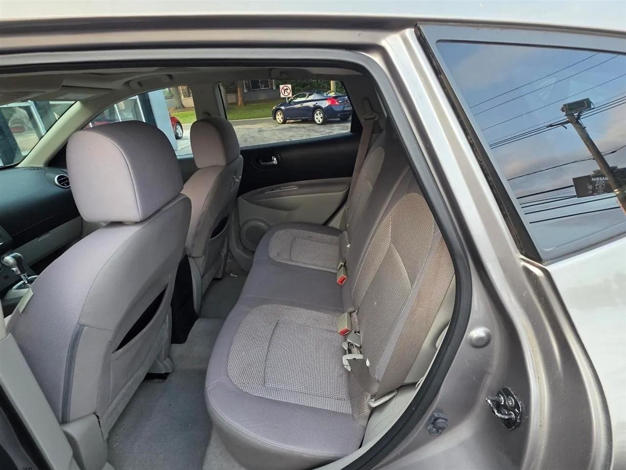 Nissan Rogue SV AWD 2013