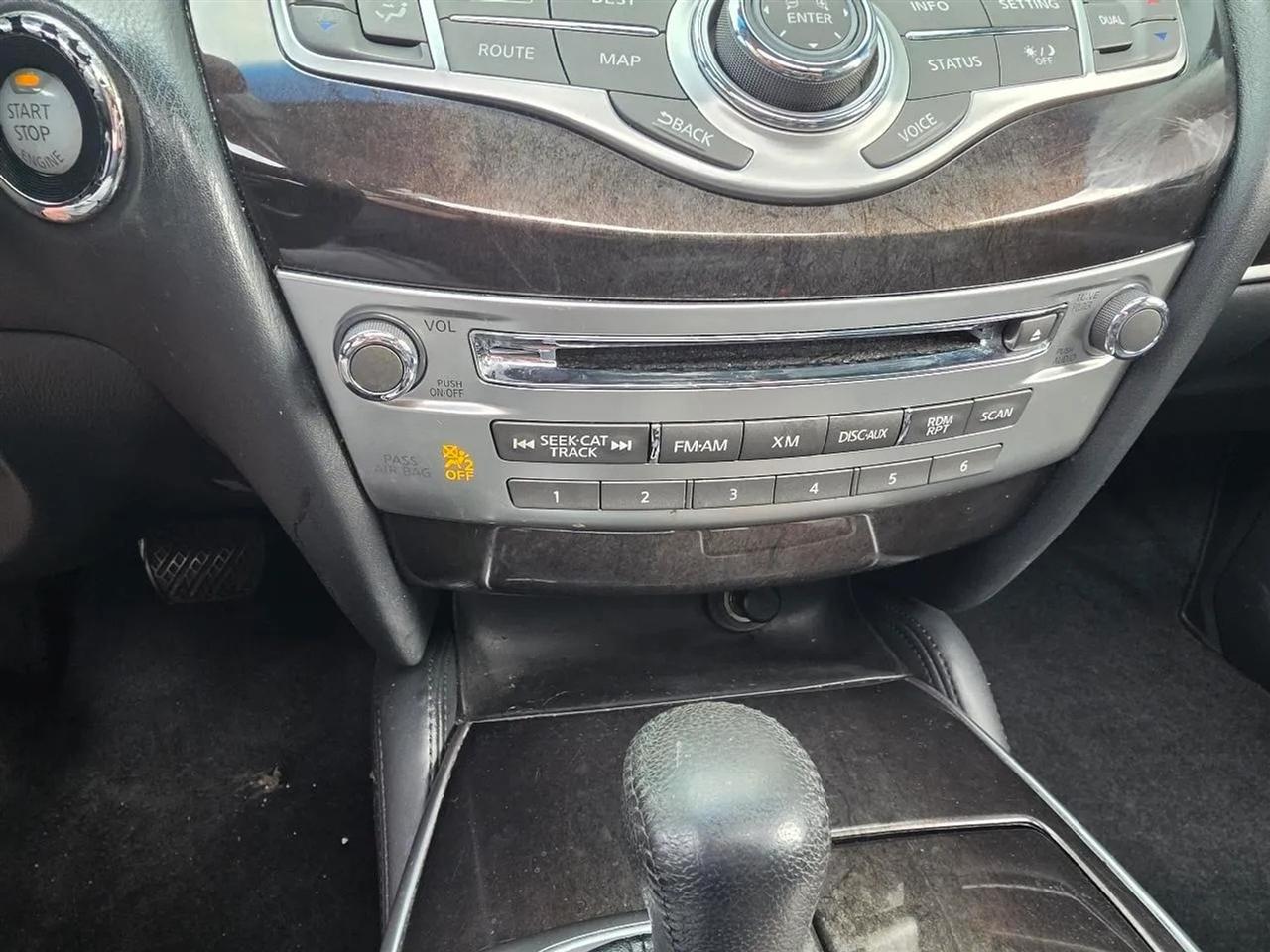 Infiniti QX60 Base AWD 2014