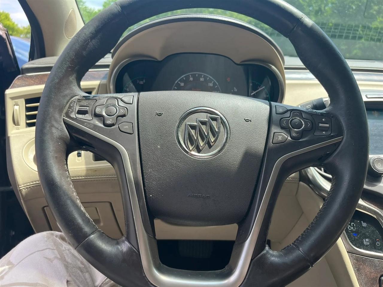 Buick LaCrosse 4D Sedan 2014