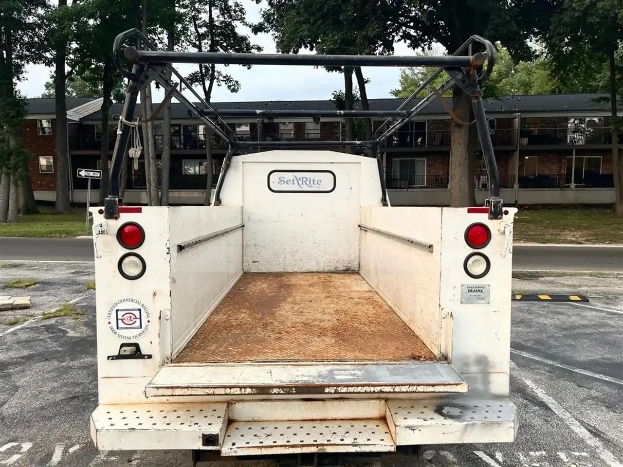 GMC Savana G3500 139 in. 2015