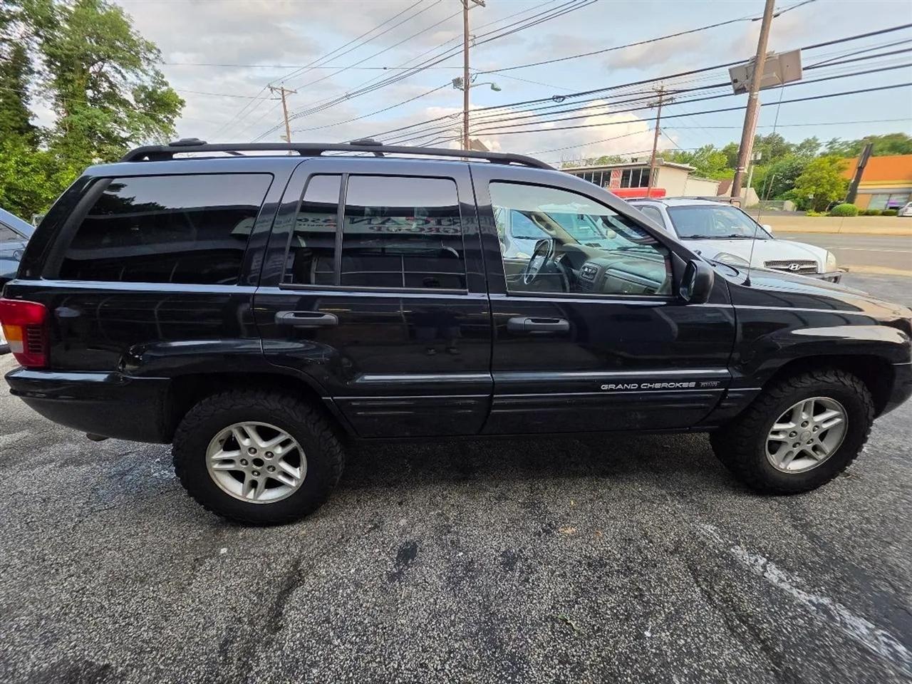Jeep Grand Cherokee Laredo 4WD 2004