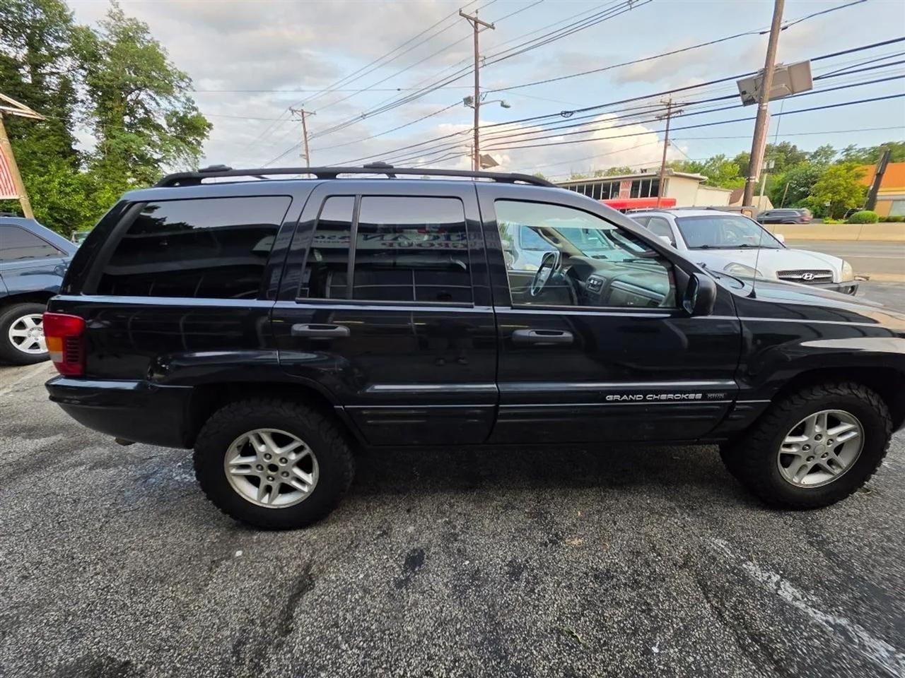Jeep Grand Cherokee Laredo 4WD 2004