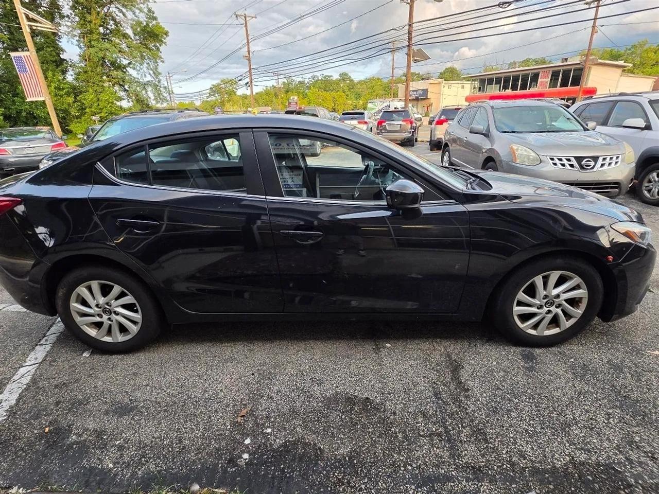 Mazda MAZDA3 i Touring AT 4-Door 2014
