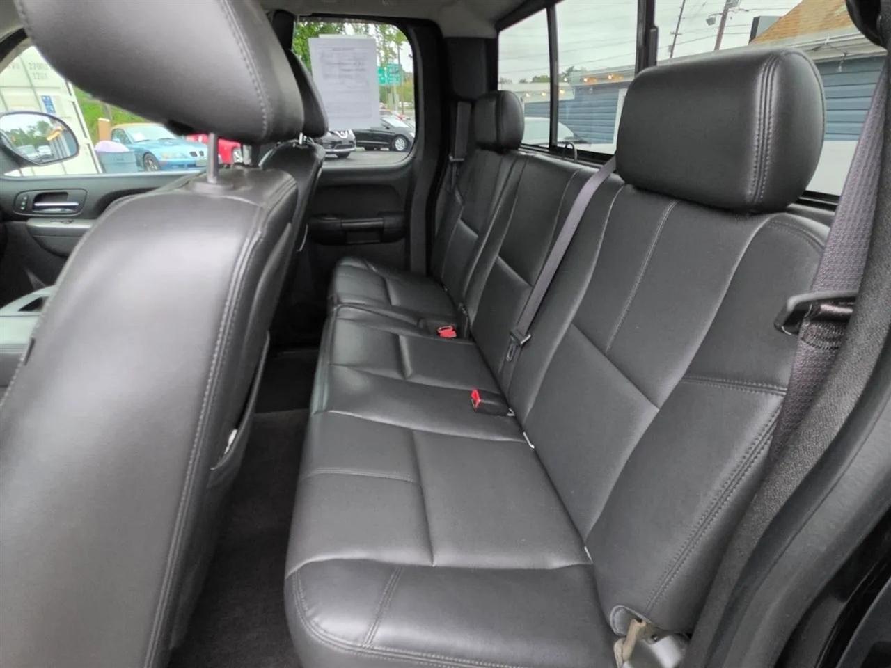 Chevrolet Silverado 1500 LTZ Ext. Cab 4WD 2013