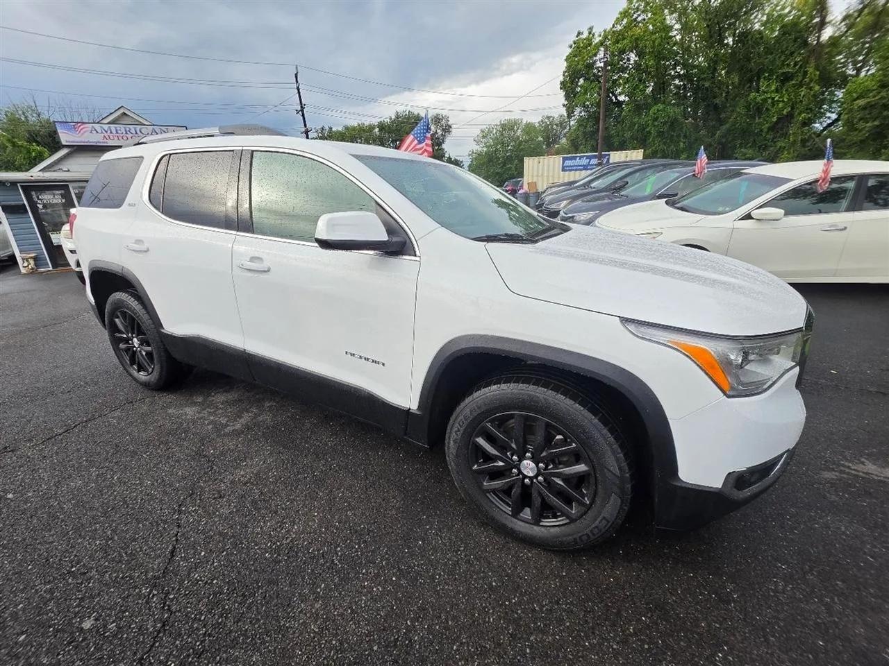 GMC Acadia SLT-1 FWD 2019