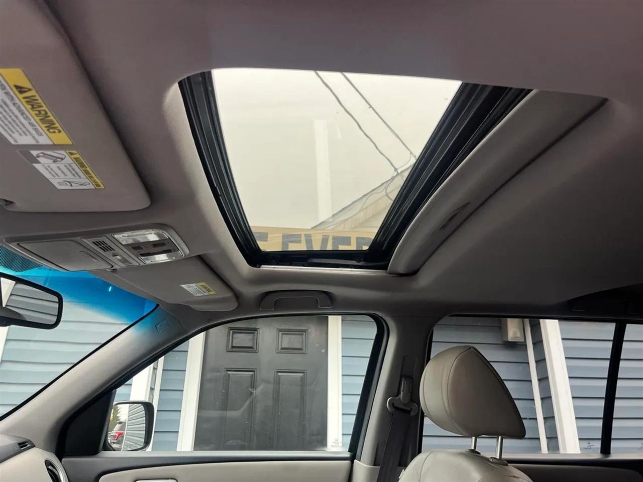 Honda Pilot EX-L 4WD 5-Spd AT with Navigation 2015