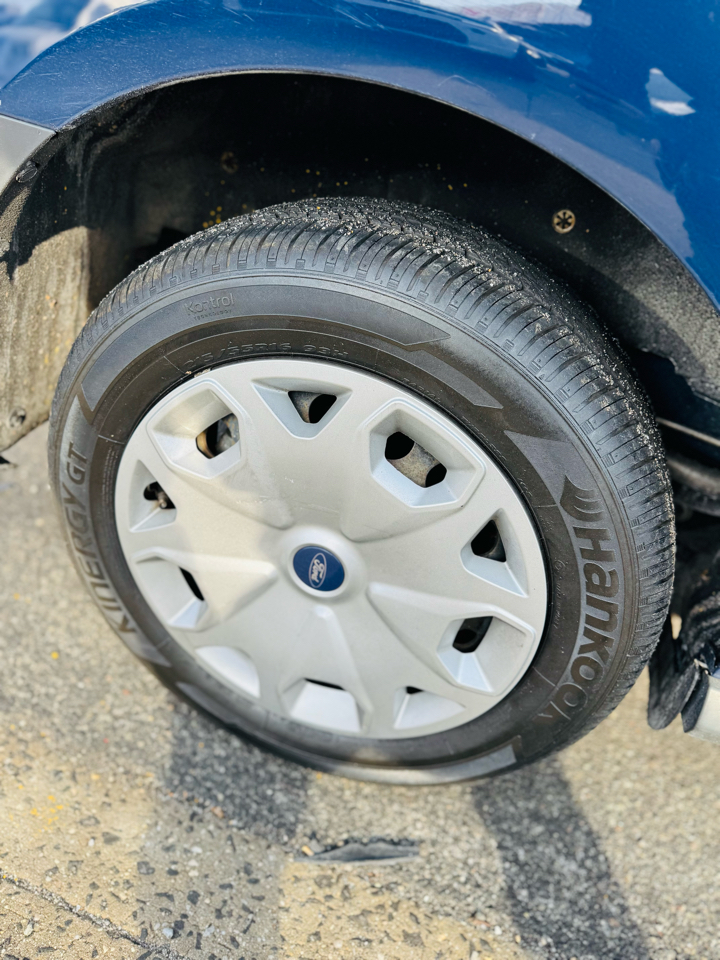 Ford Transit Connect Cargo Van XL LWB w/Rear 180 Degree Door 2018