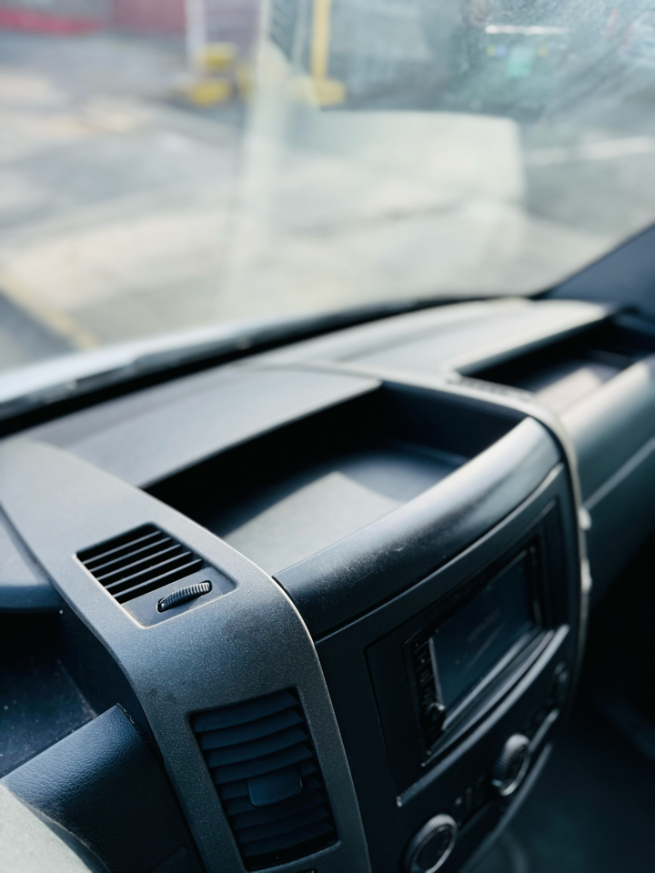 Mercedes-Benz Sprinter 3500 High Roof 170-in. WB EXT 2012