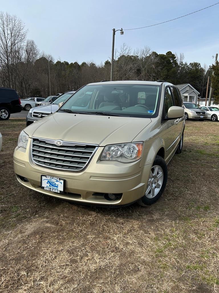 Chrysler Town & Country Touring 2010