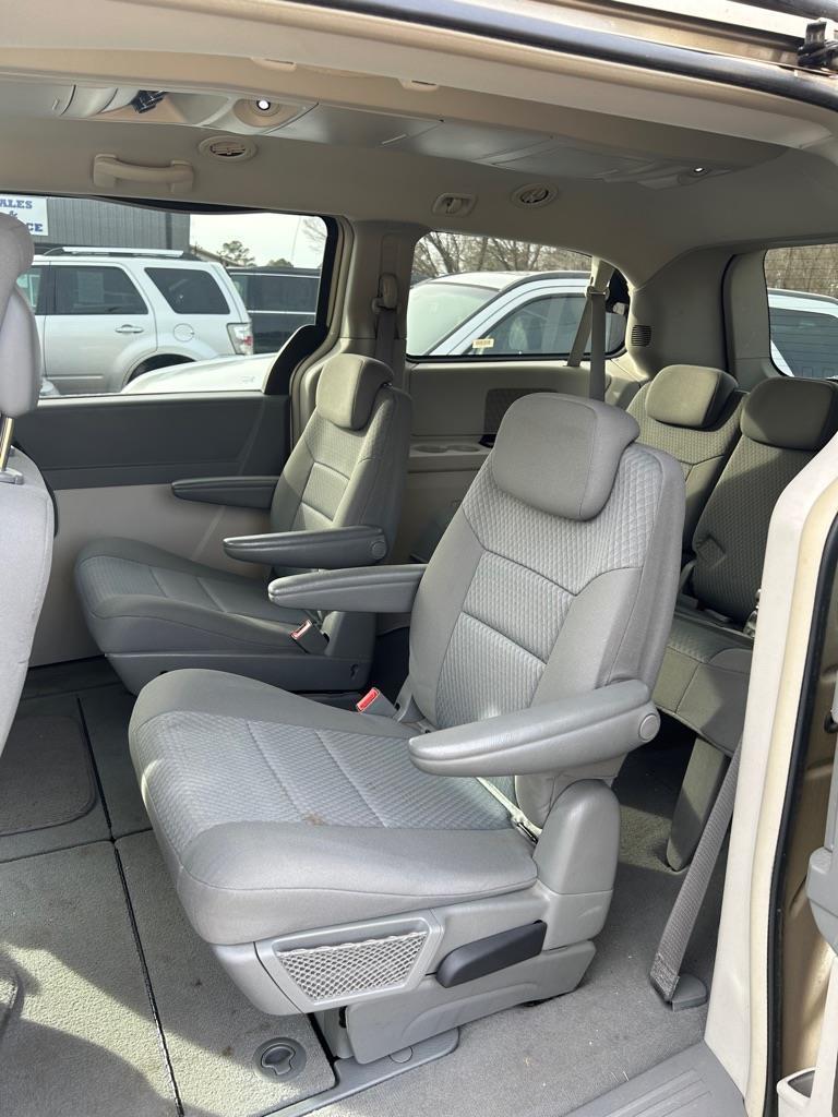 Chrysler Town & Country Touring 2010