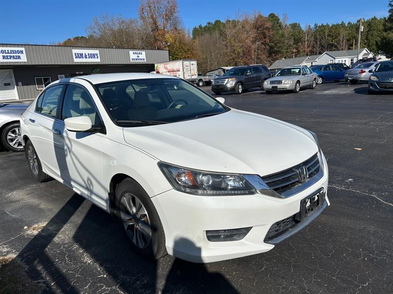 Honda Accord LX Sedan CVT 2013