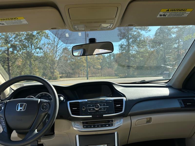 Honda Accord LX Sedan CVT 2013