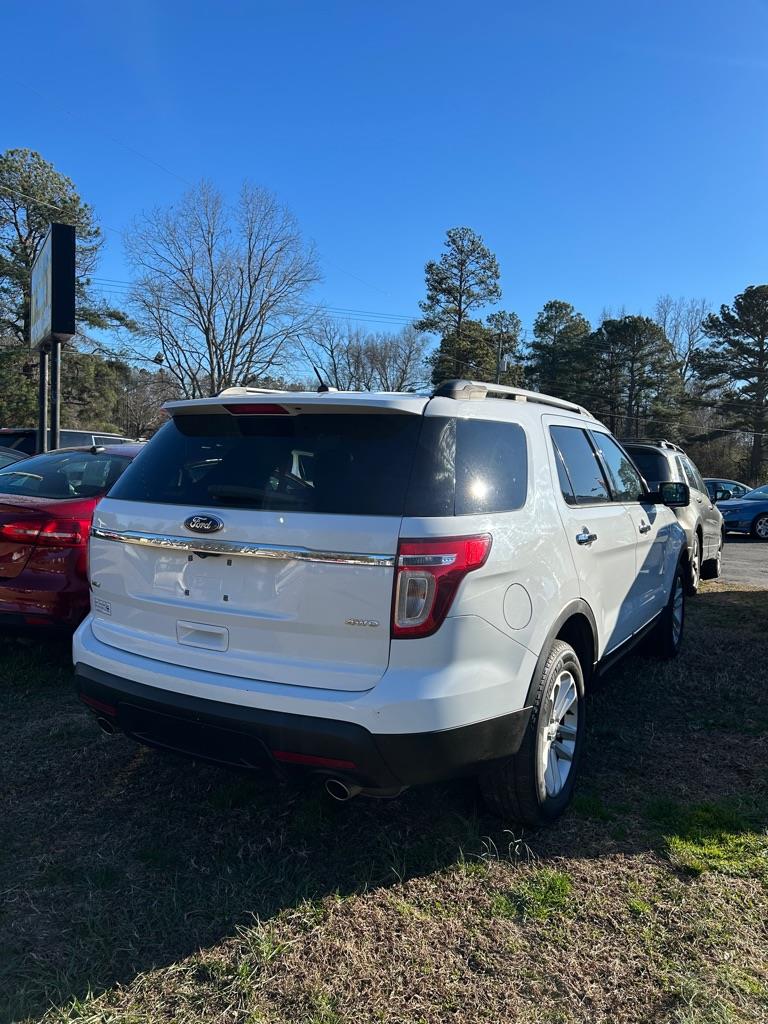 Ford Explorer XLT 4WD 2014