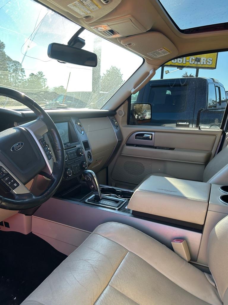 Ford Expedition EL Limited 4WD 2016