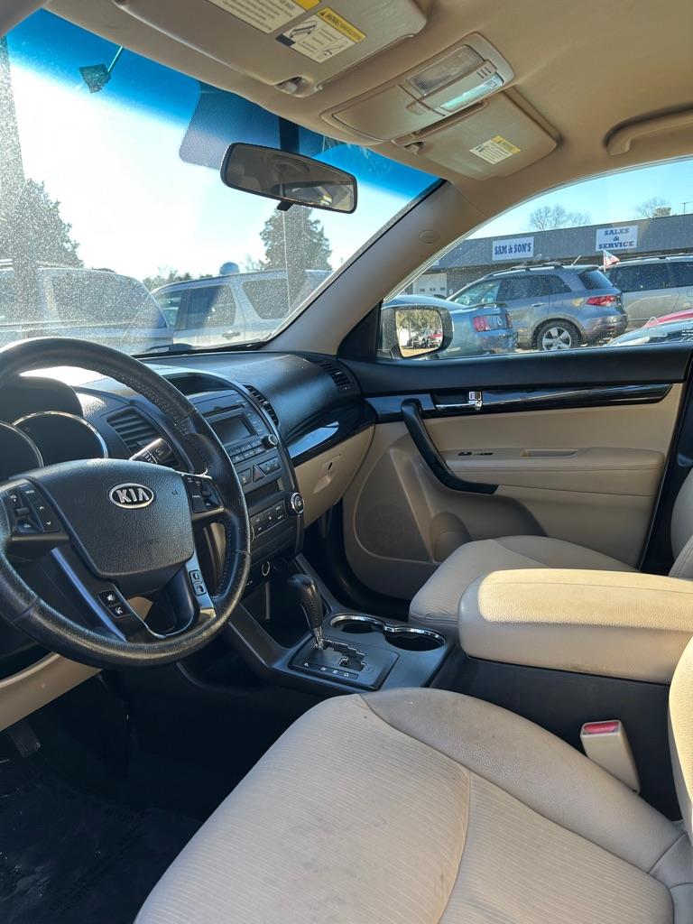 Kia Sorento EX 2WD 2011