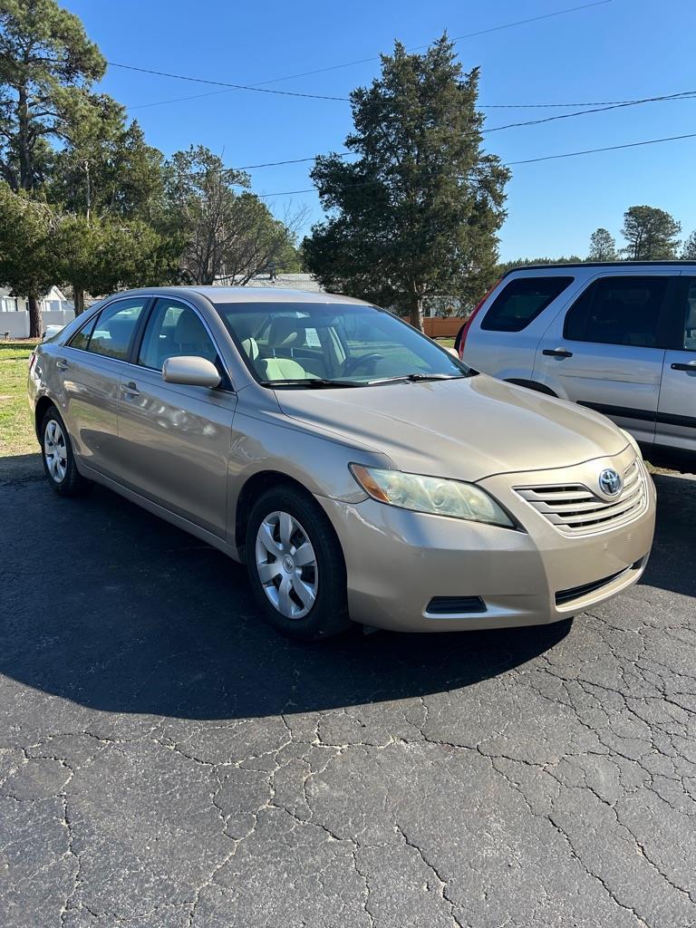 Toyota Camry SE 5-Spd AT 2009