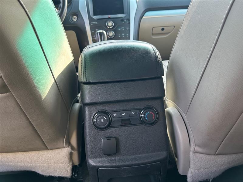 Ford Explorer XLT FWD 2013