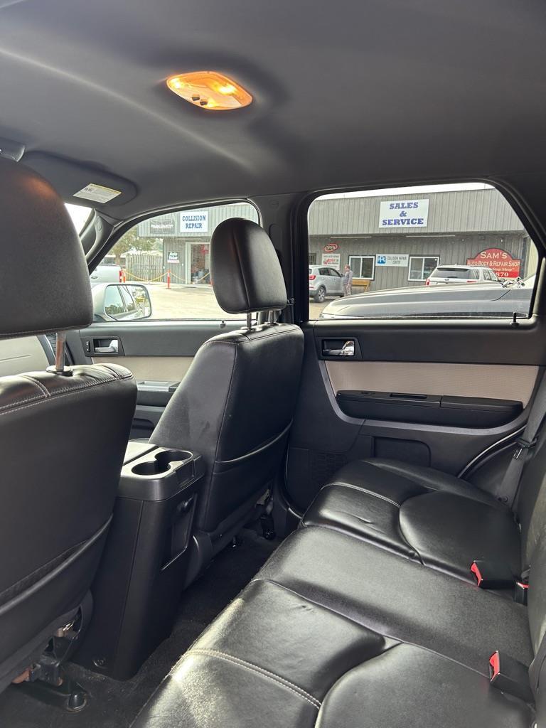 Mercury Mariner Premier I4 2WD 2010