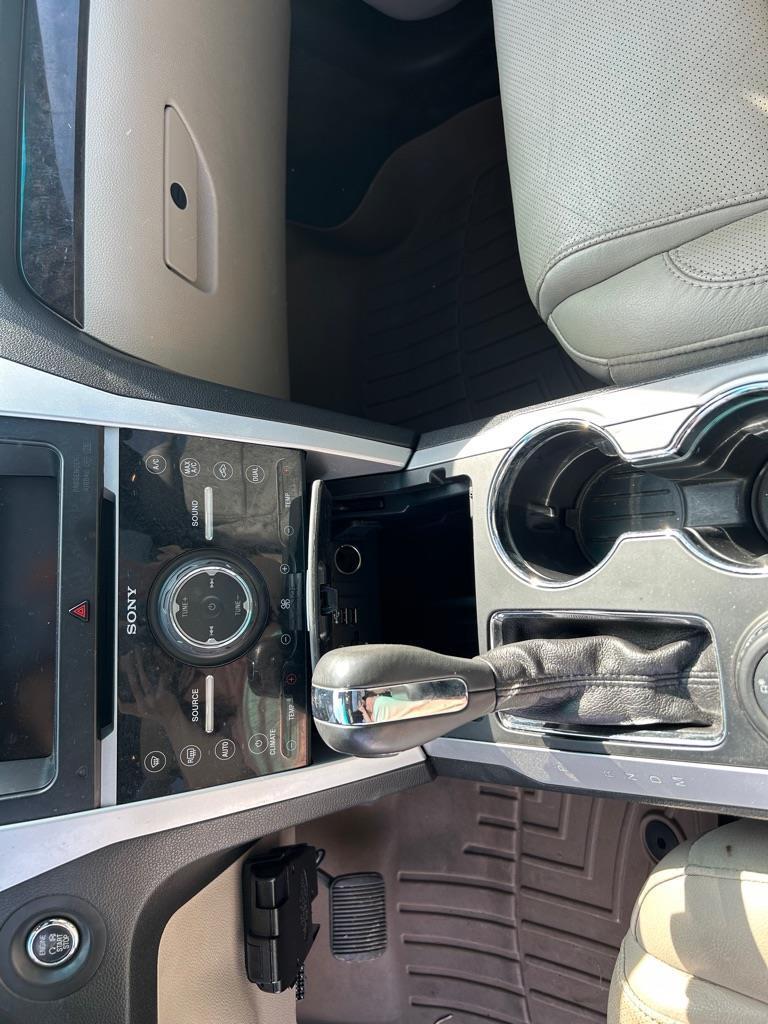 Ford Explorer Limited 4WD 2015