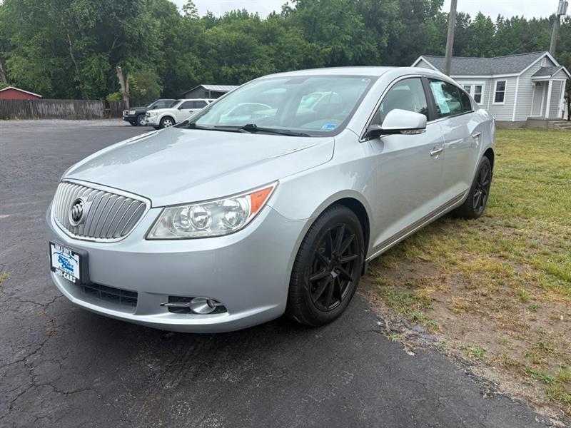 2011 Buick LaCrosse CXL's photo