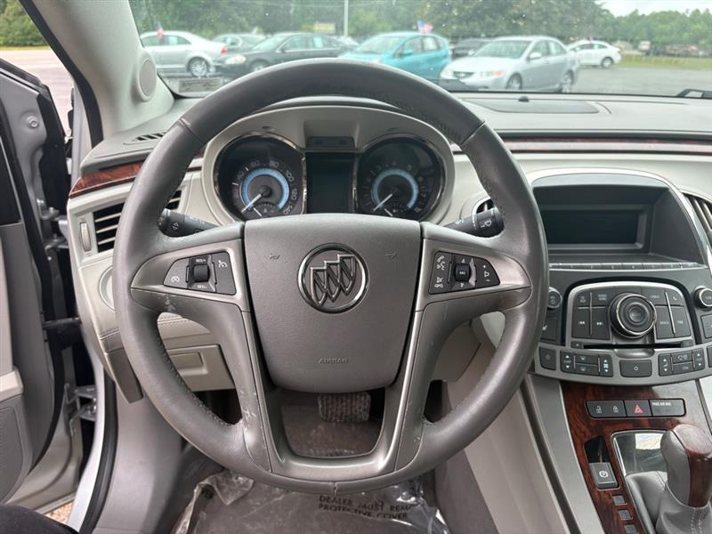 Buick LaCrosse CXL FWD 2011