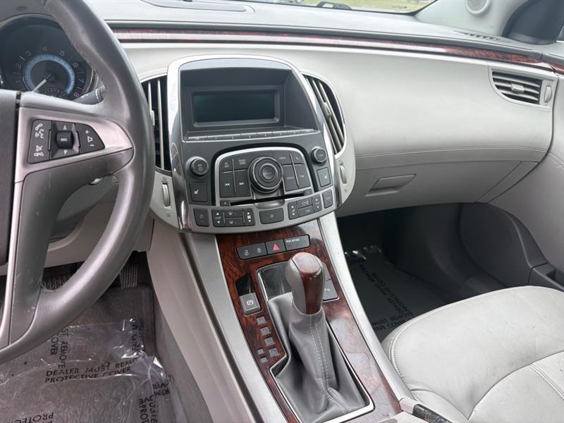 Buick LaCrosse CXL FWD 2011