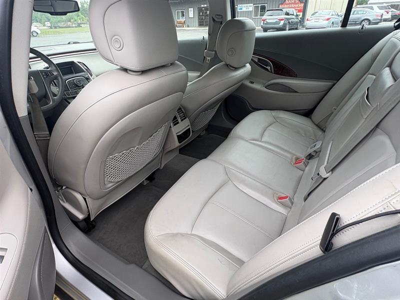 Buick LaCrosse CXL FWD 2011