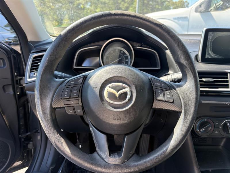 Mazda MAZDA3 i Sport MT 5-Door 2015