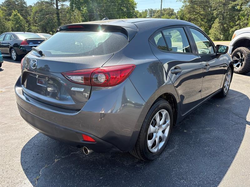 Mazda MAZDA3 i Sport MT 5-Door 2015
