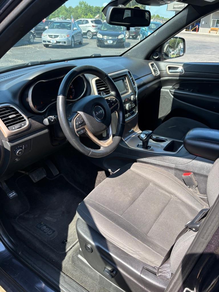 Jeep Grand Cherokee Laredo 2WD 2015