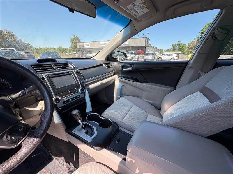 Toyota Camry L 2014