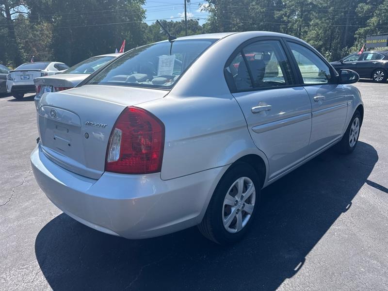 Hyundai Accent GLS 4-Door 2008