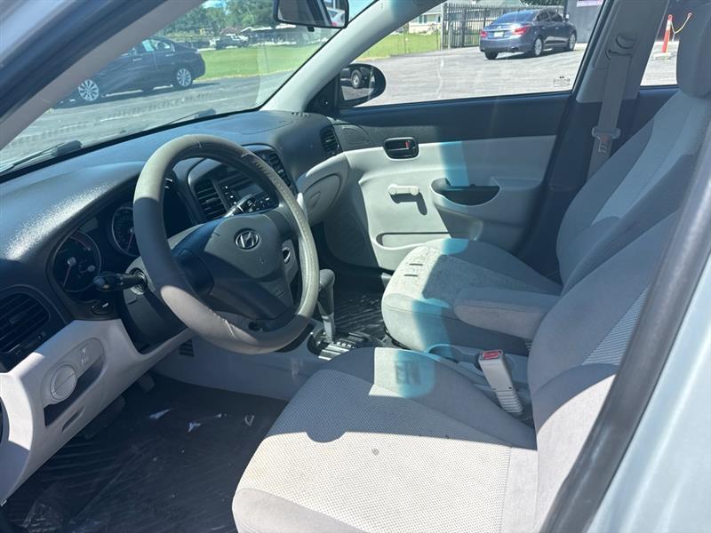 Hyundai Accent GLS 4-Door 2008