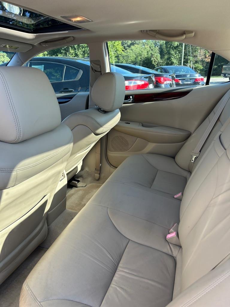Lexus ES 330 Sedan 2004