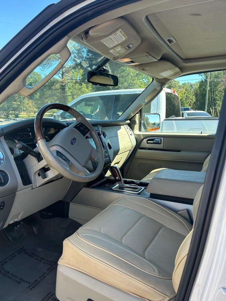 Ford Expedition EL Limited 4WD 2010