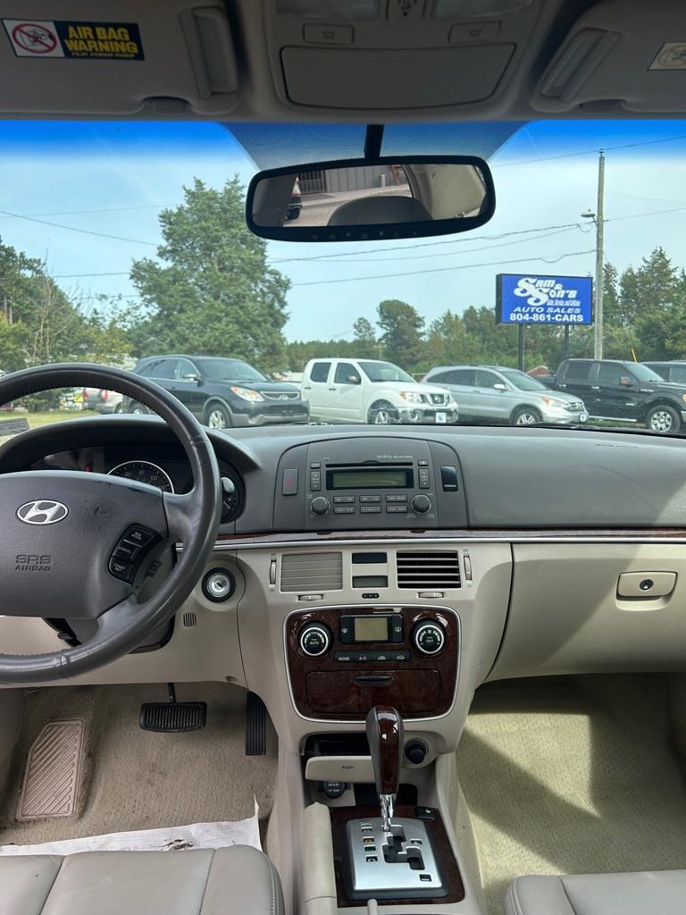 Hyundai Sonata SE 2008