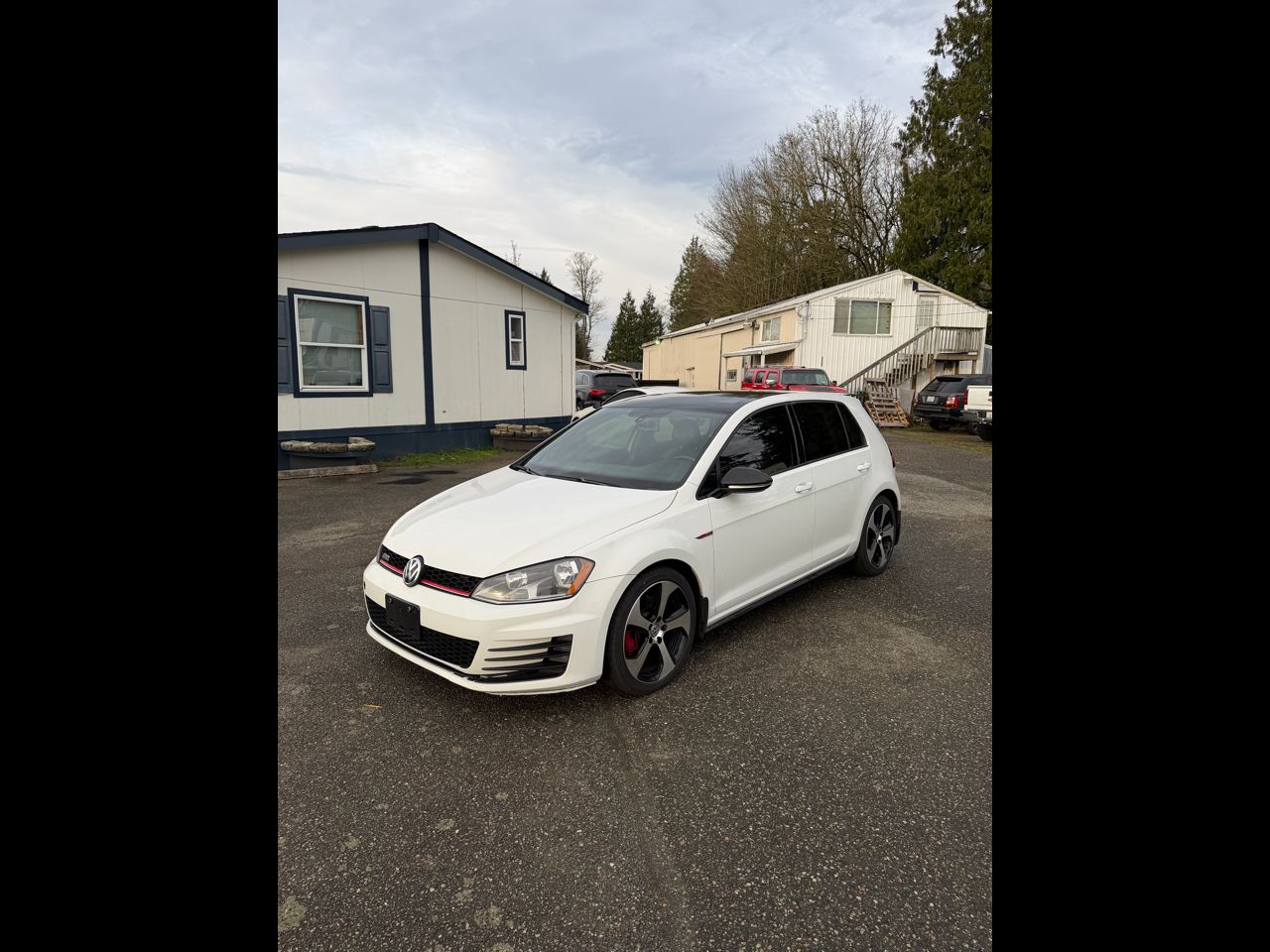 2015 Volkswagen GTI S 6A 4-Door