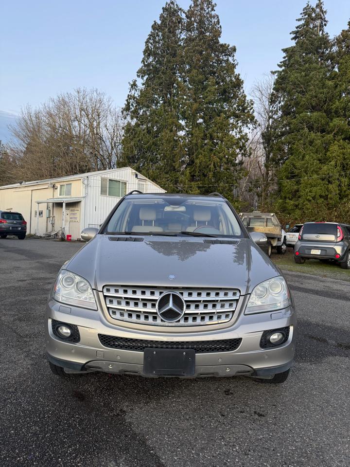 Mercedes-Benz M-Class ML500 2006